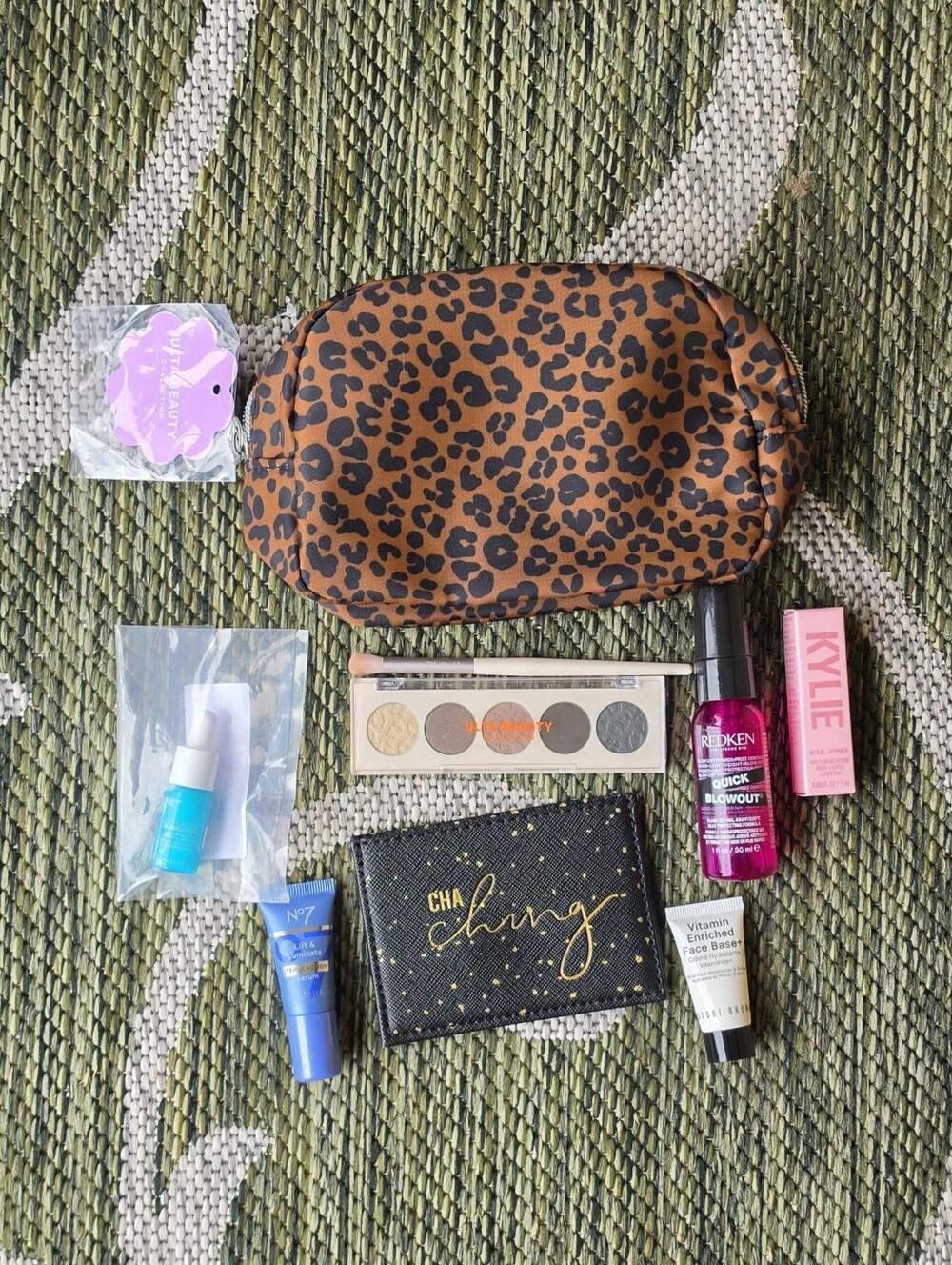 Makeup Bag & Sample Bundle